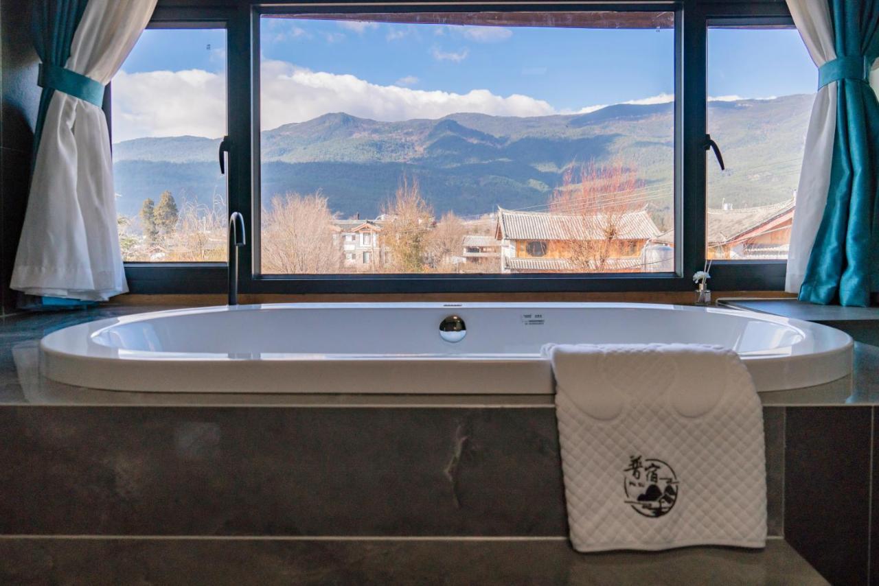玉龙白沙普宿客栈 Lijiang  Exteriör bild