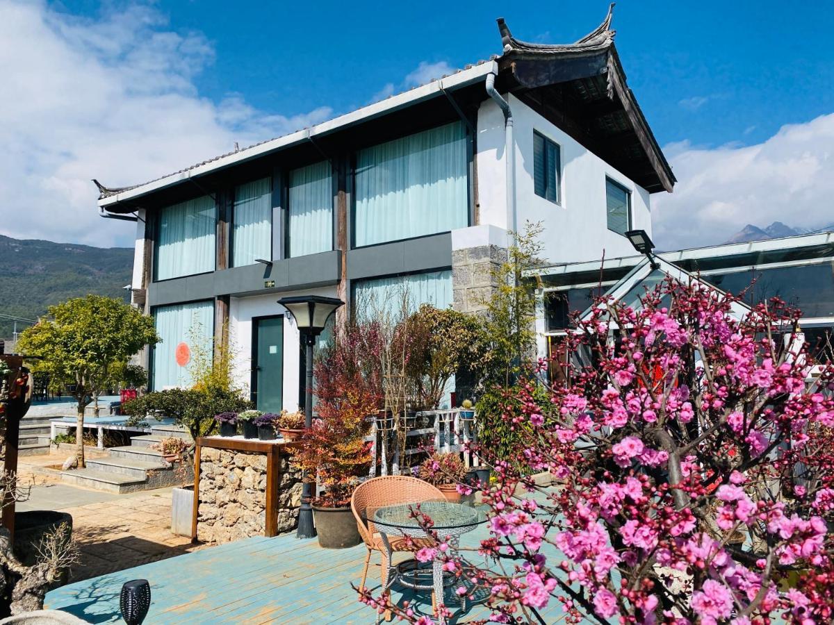 玉龙白沙普宿客栈 Lijiang  Exteriör bild